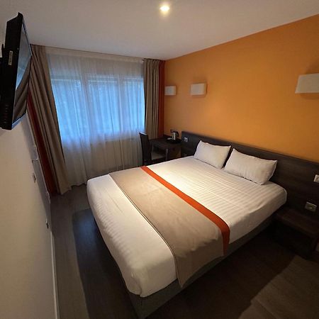Hotel Valpre Ecully Luaran gambar