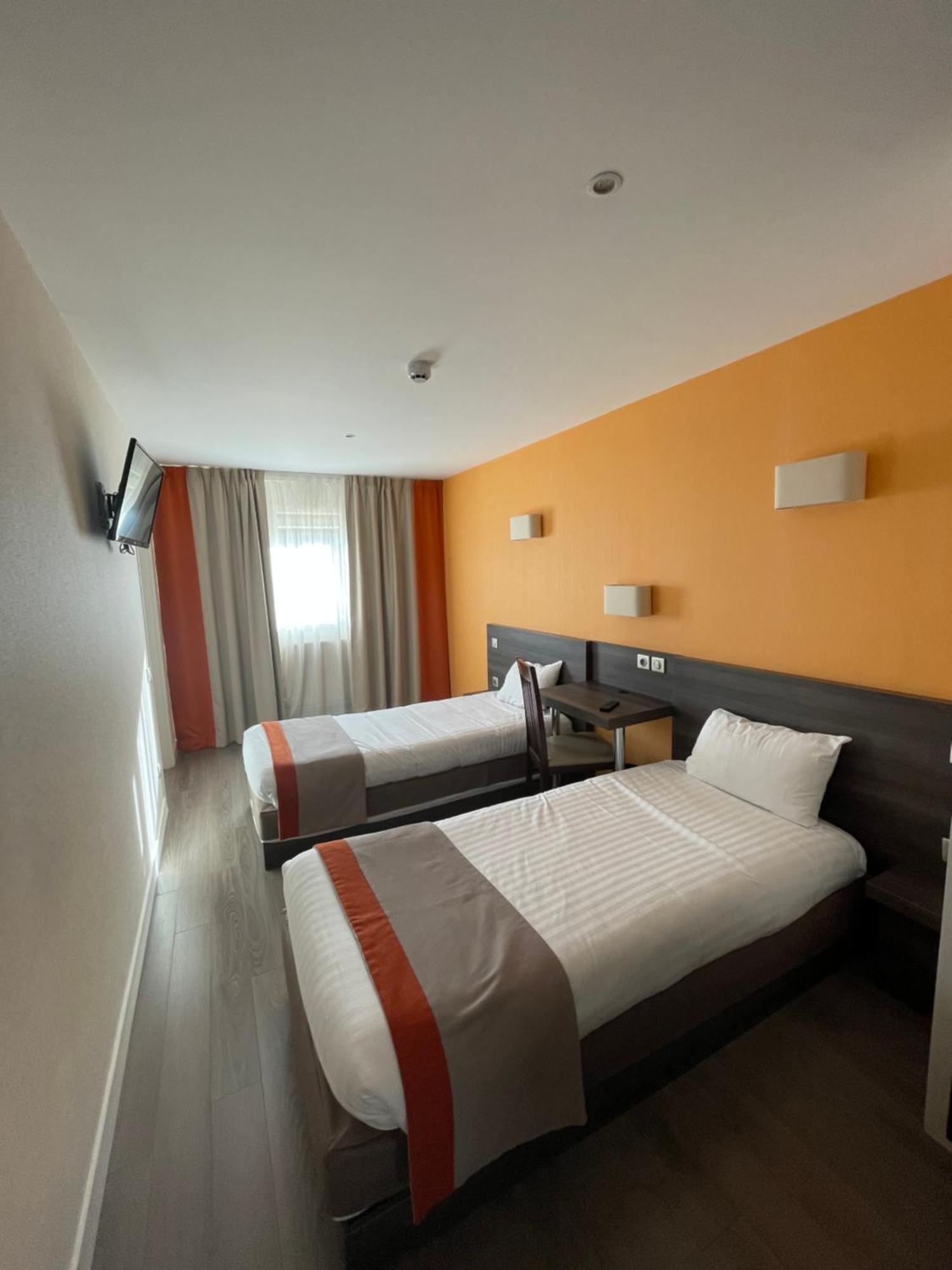 Hotel Valpre Ecully Luaran gambar